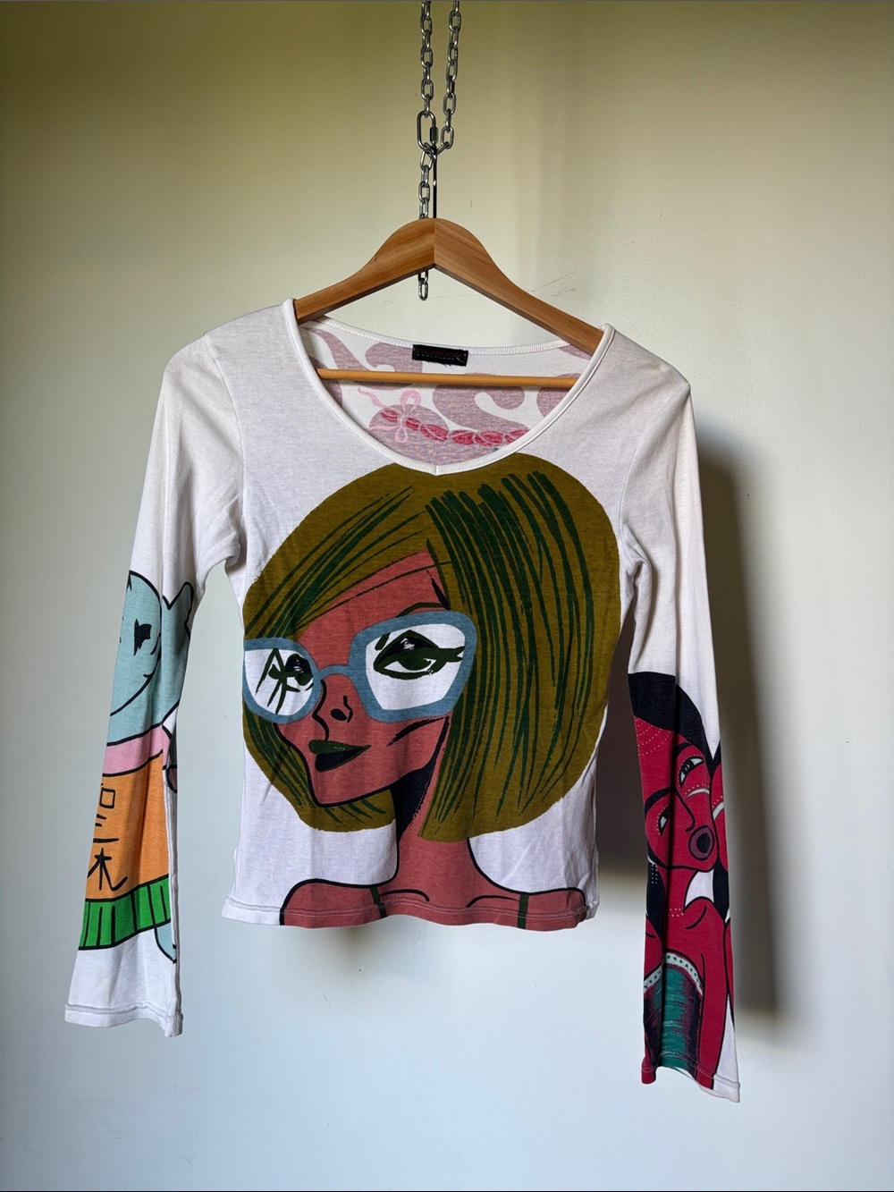 Y2K Collectable Custo Barcelona Long-Sleeve Top with Free Matching Sunglasses